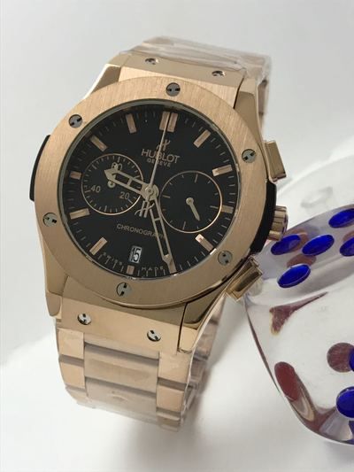 Black Prism Chain Strapped Hologram Dial Hublot Watch